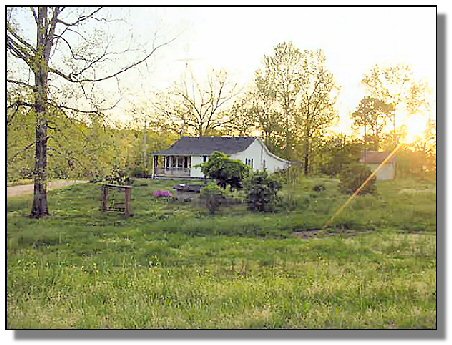 Tennessee Real Estate - Residential Property - 1608 - Showing side road