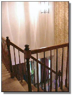 Tennessee Real Estate - Farmette Property - 1628 - Top of stairs - 2